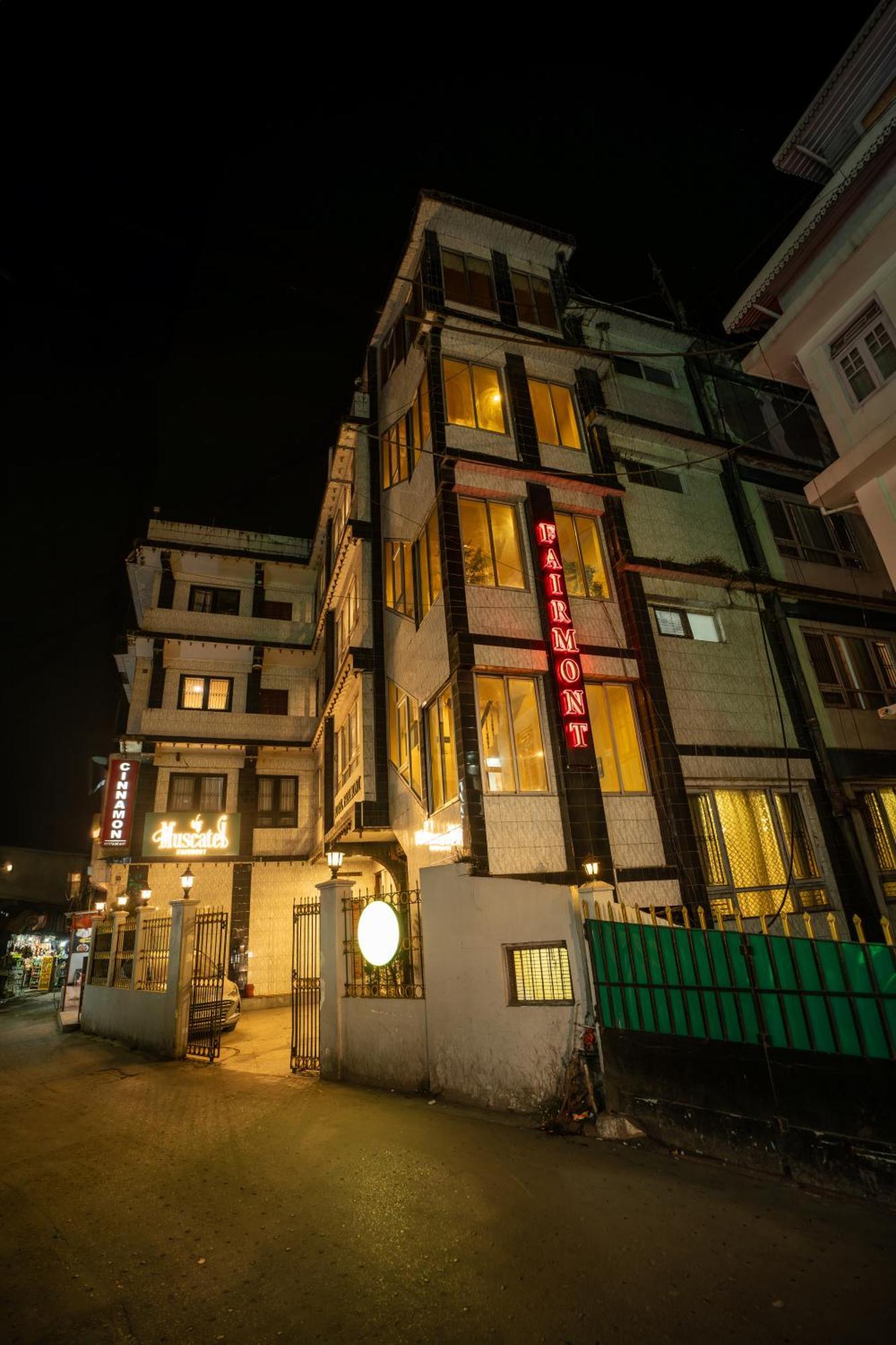 Muscatel Fairmont - 100 Mts From Mall Road Hotel Darjeeling  Exterior photo